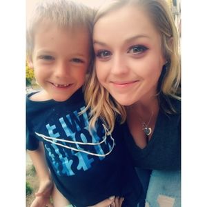 Meet your Posher, Tiffany